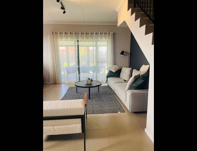 2 BEDROOM DUPLEX FOR SALE IN BRYANSTON